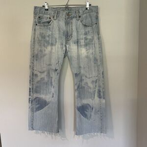 American Eagle Low Rise Bootcut‎ Bleached Jeans Size 33 Cropped/Cut Raw Hem
